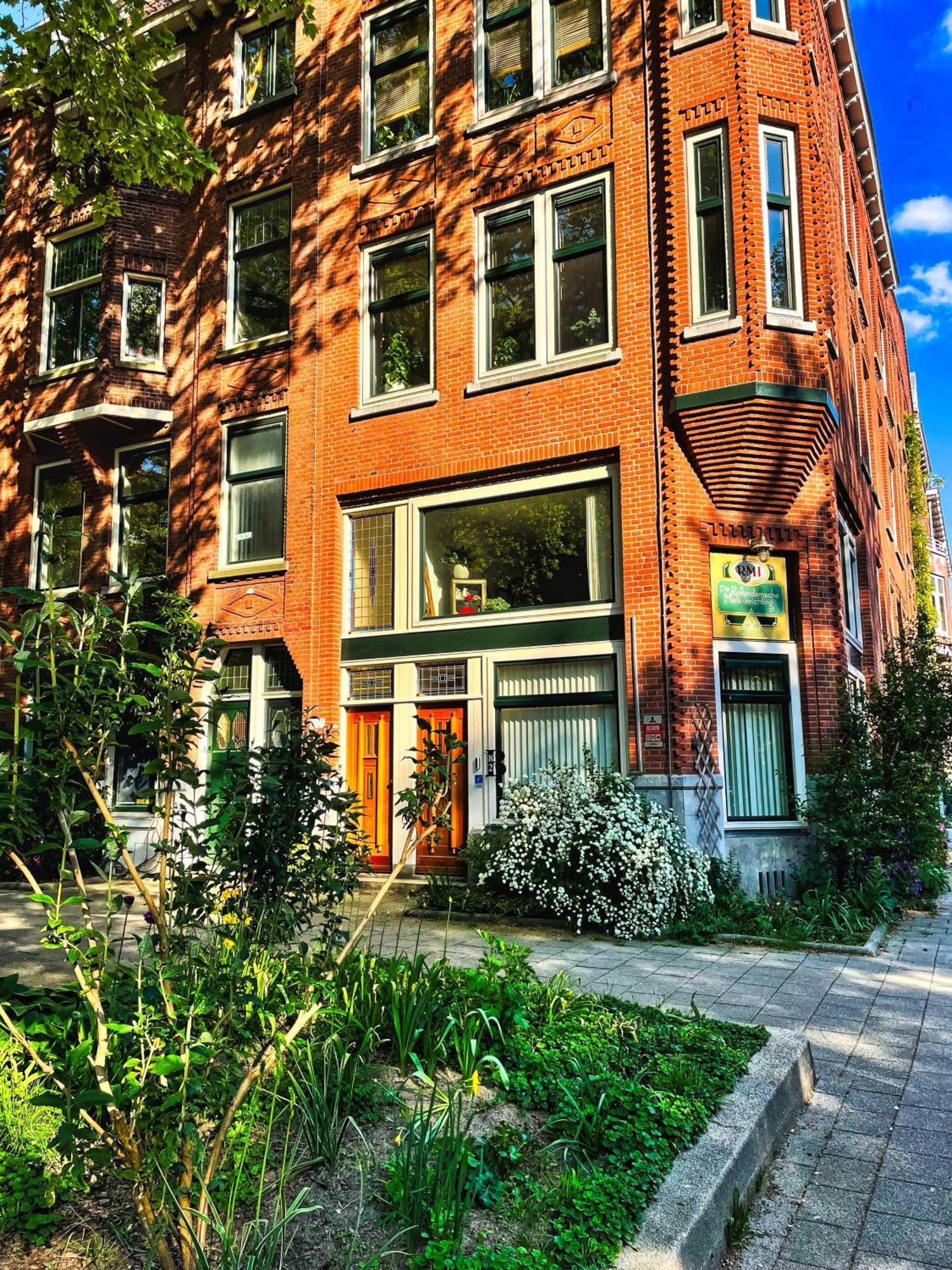 Bed And Breakfast Rotterdam Roterdão Exterior foto